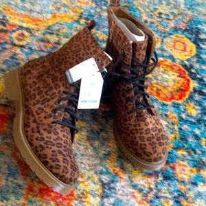 Animal print Lace Up Boots